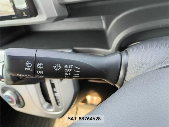 Daihatsu WAKE 2015-08 8415982-17