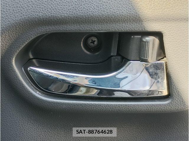 Daihatsu WAKE 2015-08 8415982-24