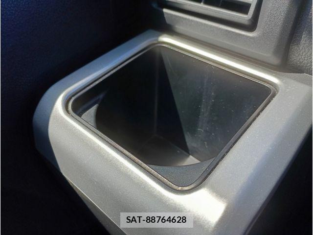 Daihatsu WAKE 2015-08 8415982-7