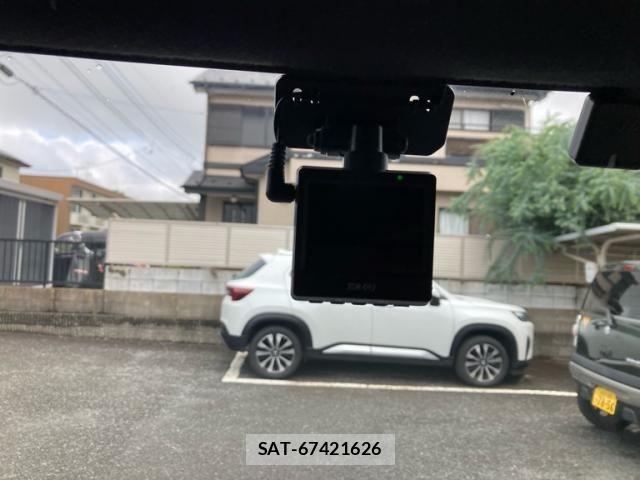 Daihatsu WAKE 2015-04 8415983-10