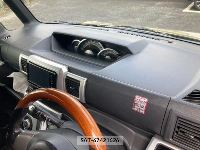 Daihatsu WAKE 2015-04 8415983-6