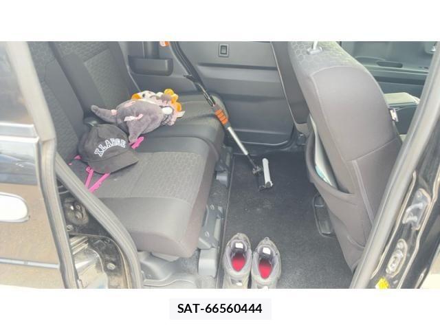 Daihatsu WAKE 2015-05 8528318-15