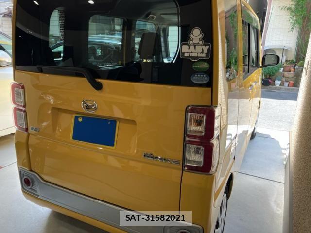 Daihatsu WAKE 2015-02 8528323-4
