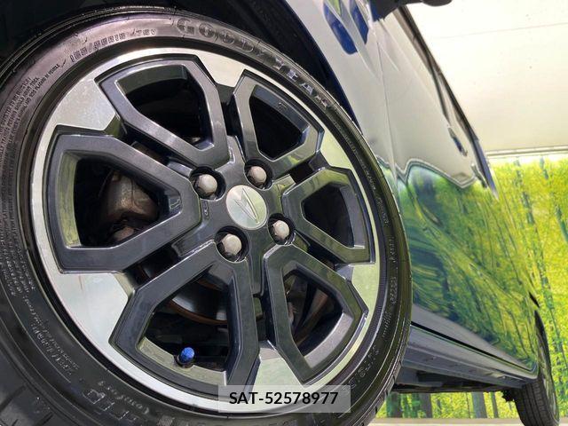 Daihatsu WAKE 2015-06 8528319-12
