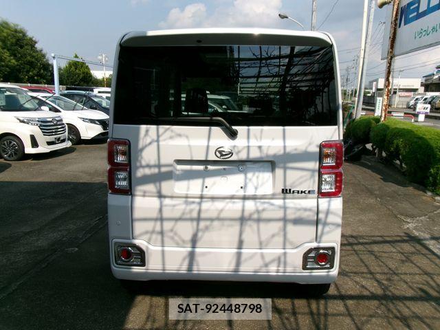 Daihatsu WAKE 2022-08 8629894-5