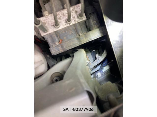 Daihatsu WAKE 2015-12 8662533-25