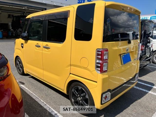 Daihatsu WAKE 2015-08 8667185-3