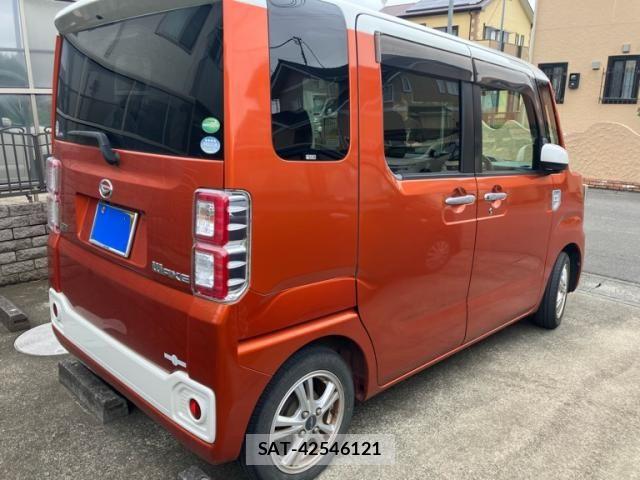 Daihatsu WAKE 2015-03 8667186-2