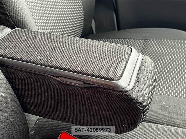 Daihatsu WAKE 2022-04 8662531-28