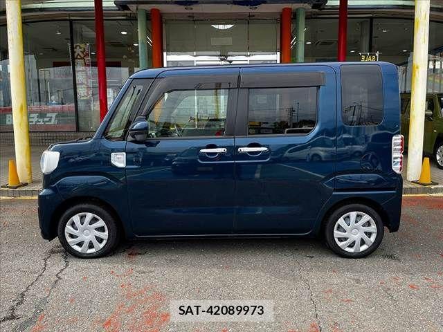 Daihatsu WAKE 2022-04 8662531-4
