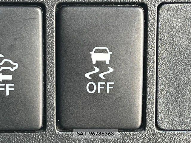 Daihatsu WAKE 2015-04 8686961-5