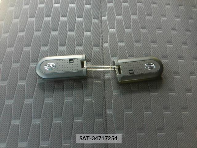 Daihatsu WAKE 2021-08 8686957-8