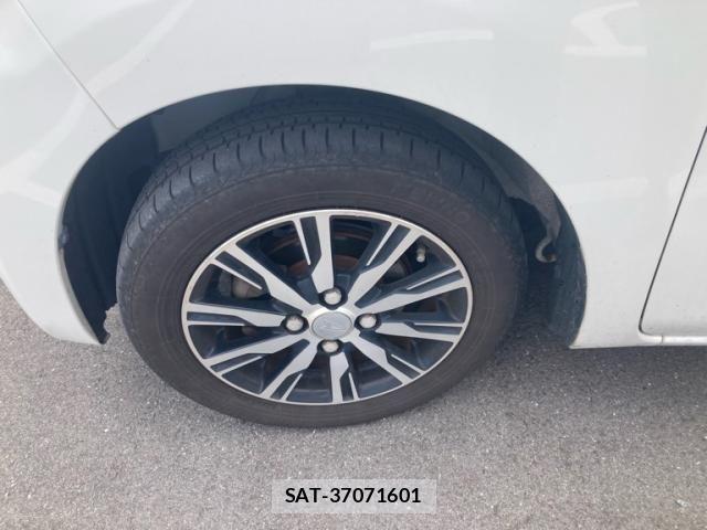 Daihatsu WAKE 2015-10 8746979-8