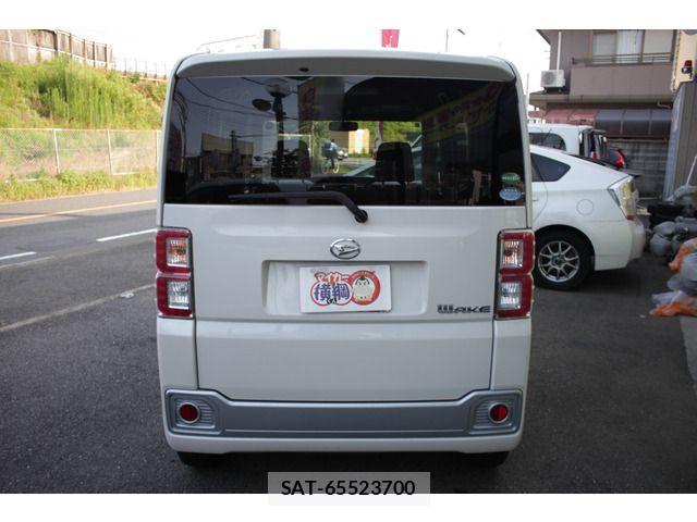 Daihatsu WAKE 2015-05 8746972-15