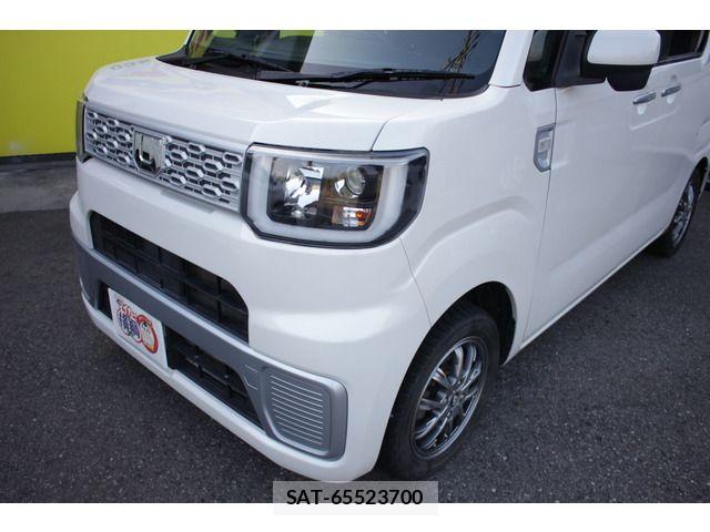 Daihatsu WAKE 2015-05 8746972-6