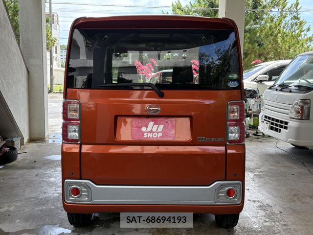 Daihatsu WAKE 2015-06 8746978-4
