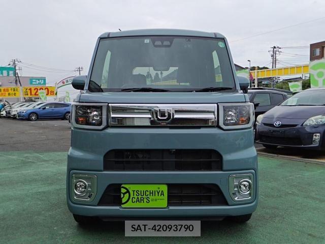 Daihatsu WAKE 2021-07 8746971-8