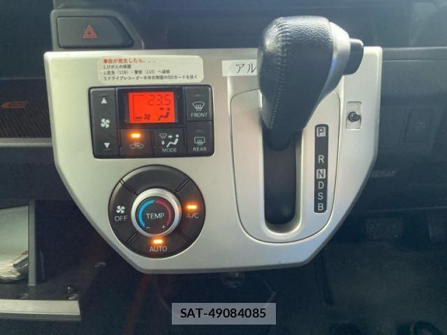 Daihatsu WAKE 2014-12 8797981-19