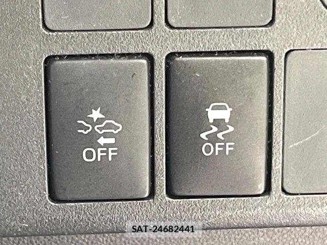 Daihatsu WAKE 2016-03 8797980-4