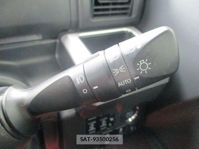 Daihatsu WAKE 2018-02 8797978-20