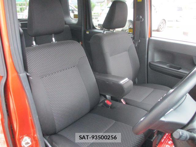 Daihatsu WAKE 2018-02 8797978-28