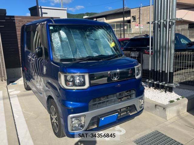 Daihatsu WAKE 2015-08 8832615-0