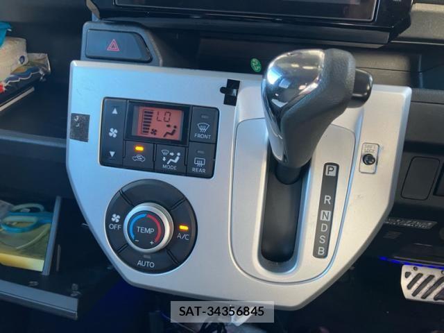 Daihatsu WAKE 2015-08 8832615-11