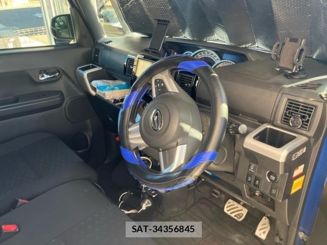 Daihatsu WAKE 2015-08 8832615-4