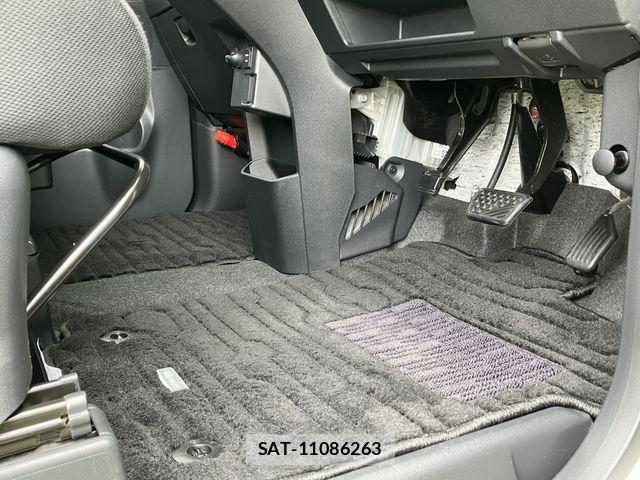Daihatsu WAKE 2018-02 8832609-12