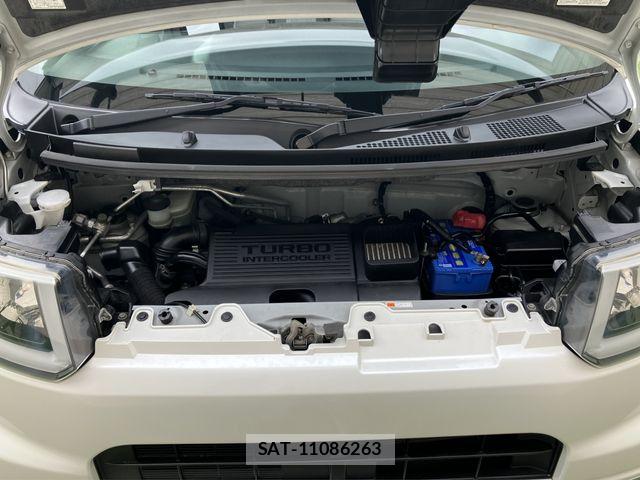 Daihatsu WAKE 2018-02 8832609-6