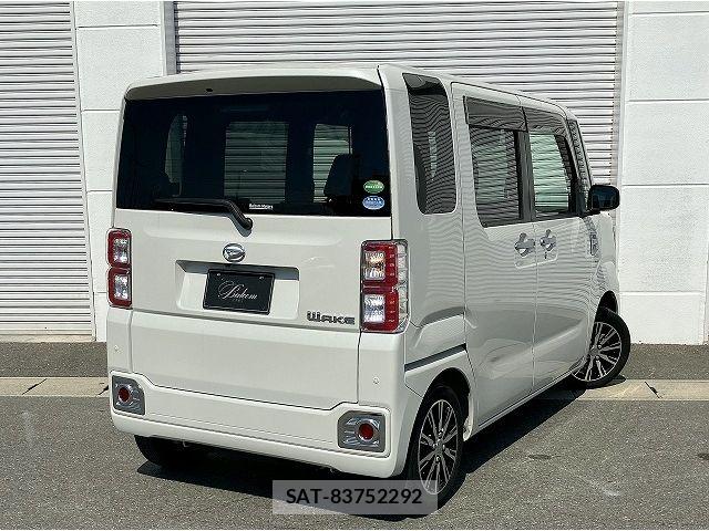 Daihatsu WAKE 2018-05 8832610-1