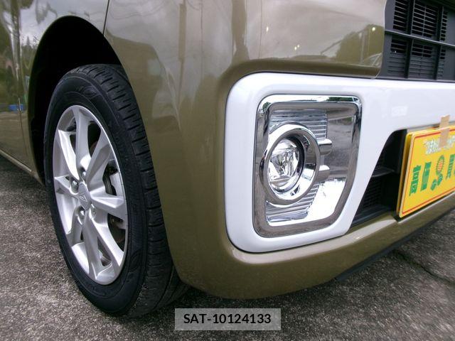 Daihatsu WAKE 2021-12 8832608-9
