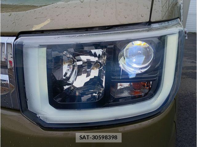 Daihatsu WAKE 2018-10 8851147-24