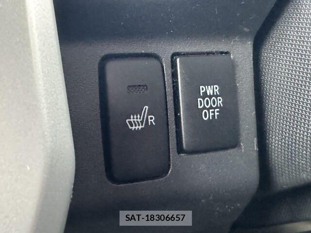 Daihatsu WAKE 2015-07 5883292-14