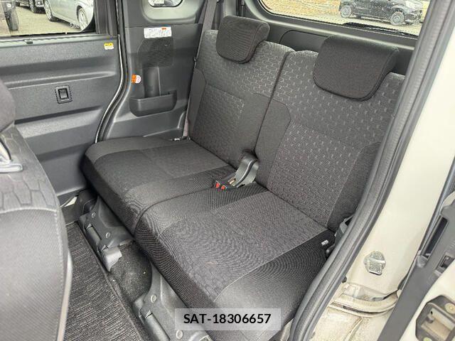 Daihatsu WAKE 2015-07 5883292-17