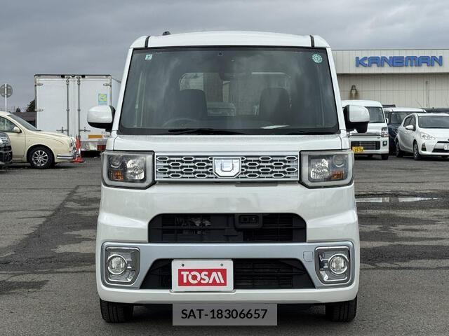 Daihatsu WAKE 2015-07 5883292-21