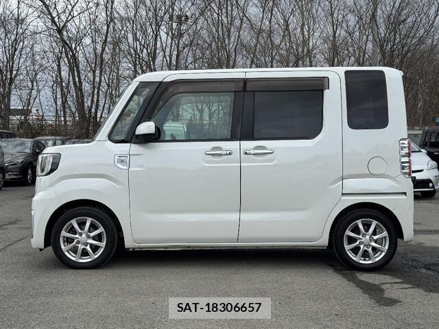 Daihatsu WAKE 2015-07 5883292-26