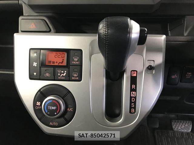 Daihatsu WAKE 2015-12 6023570-20