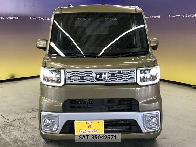 Daihatsu WAKE 2015-12 6023570-3