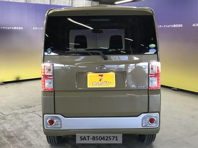 Daihatsu WAKE 2015-12 6023570-8