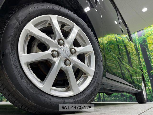 Daihatsu WAKE 2015-11 7252915-12