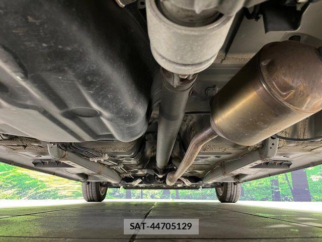 Daihatsu WAKE 2015-11 7252915-18