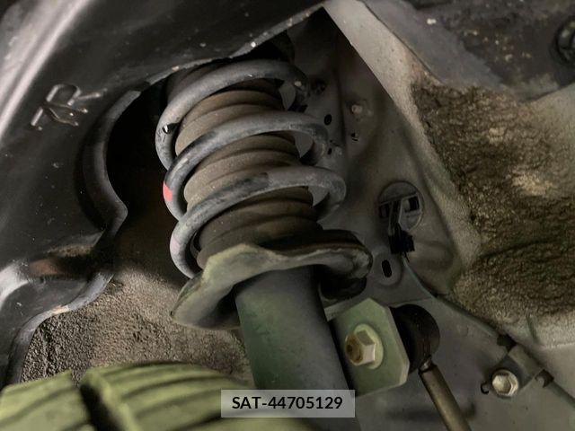 Daihatsu WAKE 2015-11 7252915-19