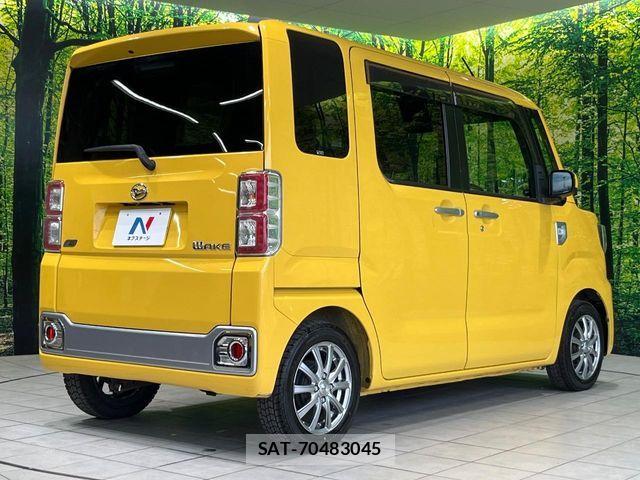 Daihatsu WAKE 2015-02 7394957-16