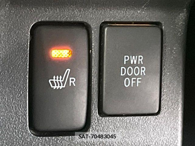 Daihatsu WAKE 2015-02 7394957-5