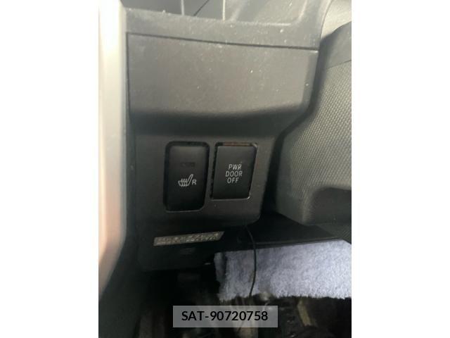 Daihatsu WAKE 2015-03 7458966-18