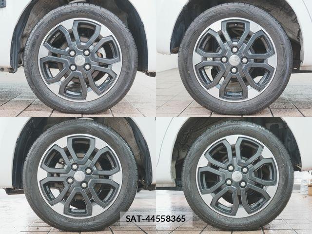 Daihatsu WAKE 2021-11 7503919-5