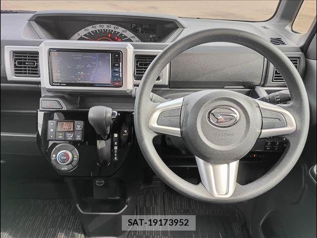 Daihatsu WAKE 2019-06 8039299-3