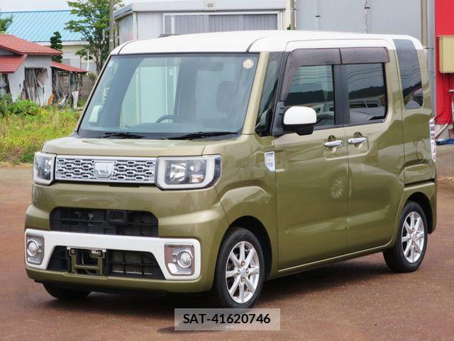 Daihatsu WAKE 2014-12 8102849-0