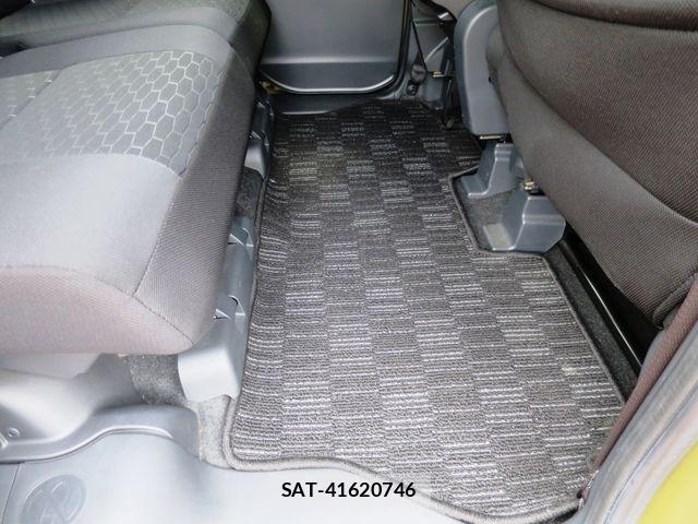 Daihatsu WAKE 2014-12 8102849-9